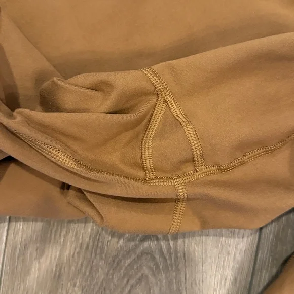 OFFLINE By Aerie The Hugger High Waisted Legging - New - Sold Out! Camel Medium - Picture 10 of 10